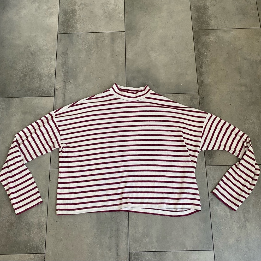 Forever 21 red striped mock neck long sleeve top M